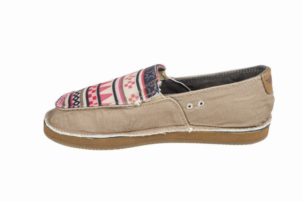 Tuffrider Women Slip-on Canvas Graphix Shoes