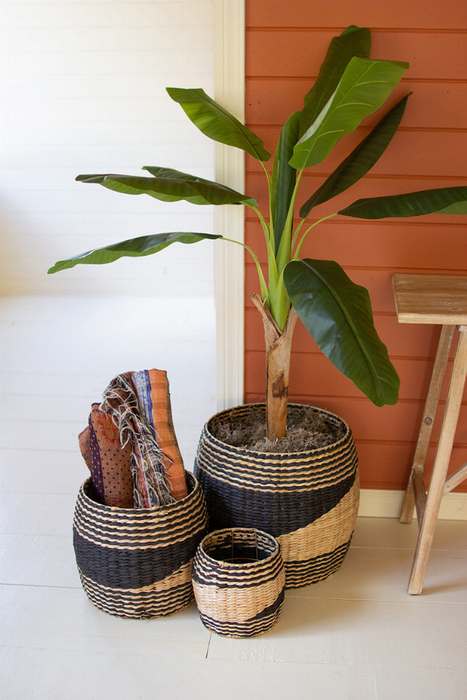 Set Of Three Round Black And Natural Seagrass Baskets